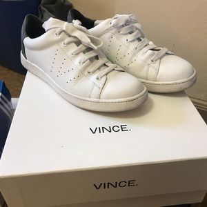 Vince sneakers